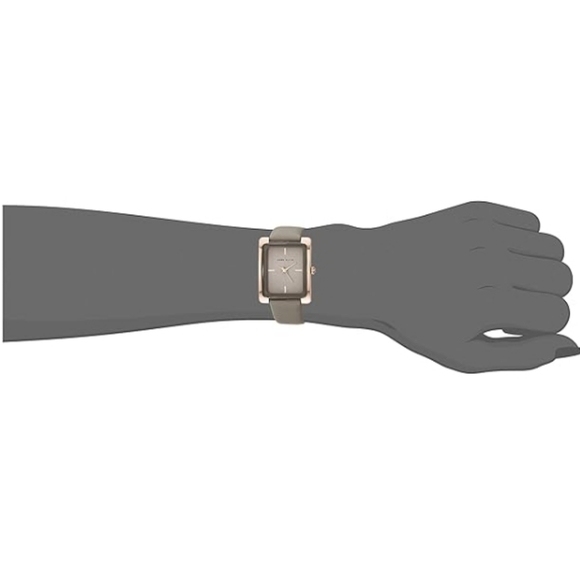 Stylish Women\'s Leather Strap Watch Gray /Rose Gold